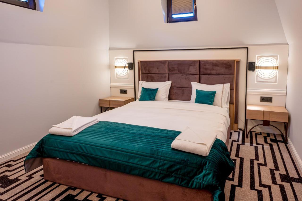 Hotel Carolin Călimăneşti Eksteriør billede