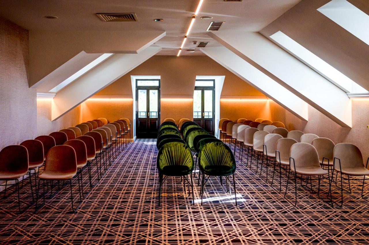 Hotel Carolin Călimăneşti Eksteriør billede