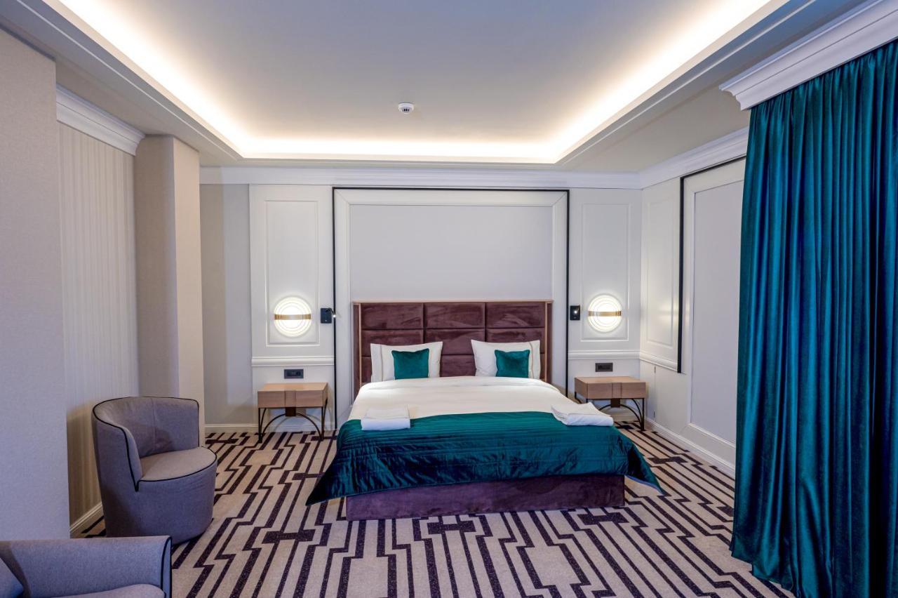 Hotel Carolin Călimăneşti Eksteriør billede