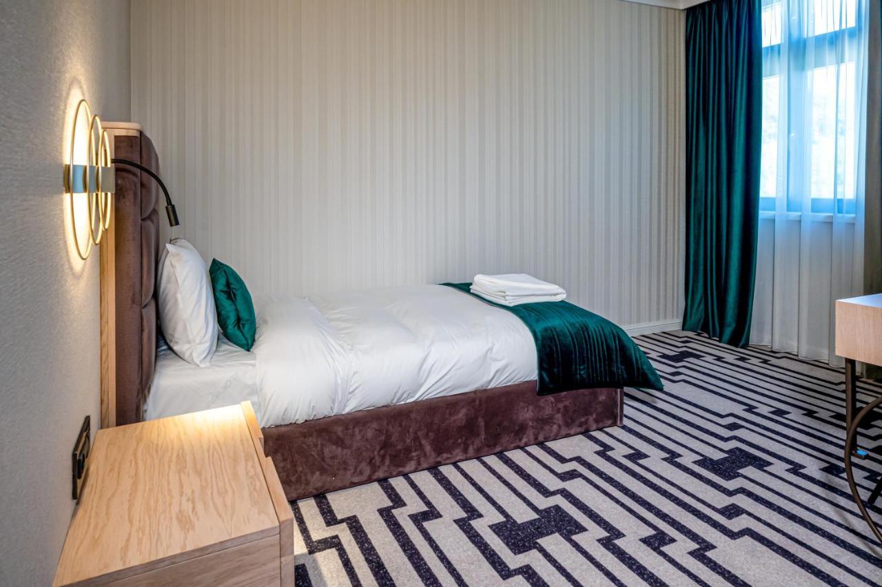 Hotel Carolin Călimăneşti Eksteriør billede