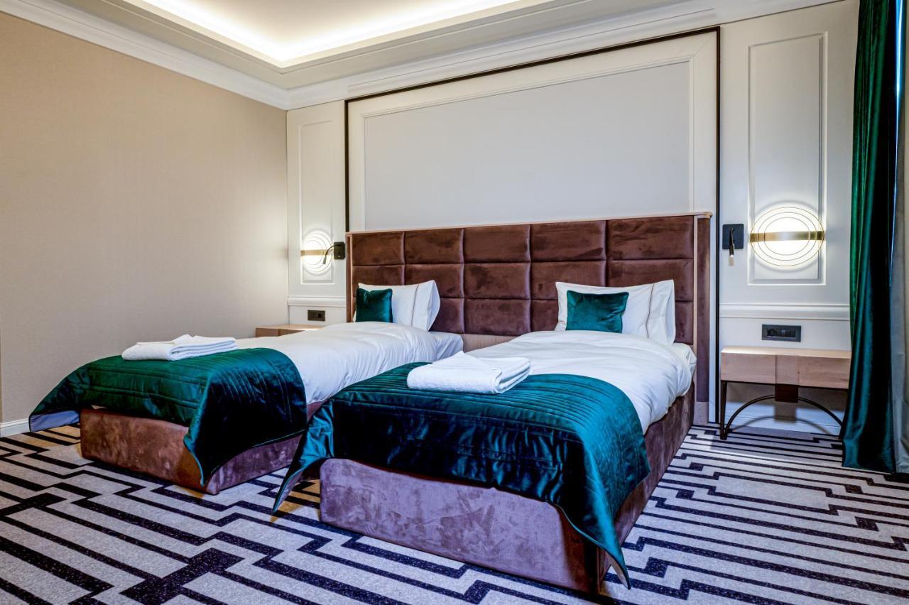 Hotel Carolin Călimăneşti Eksteriør billede
