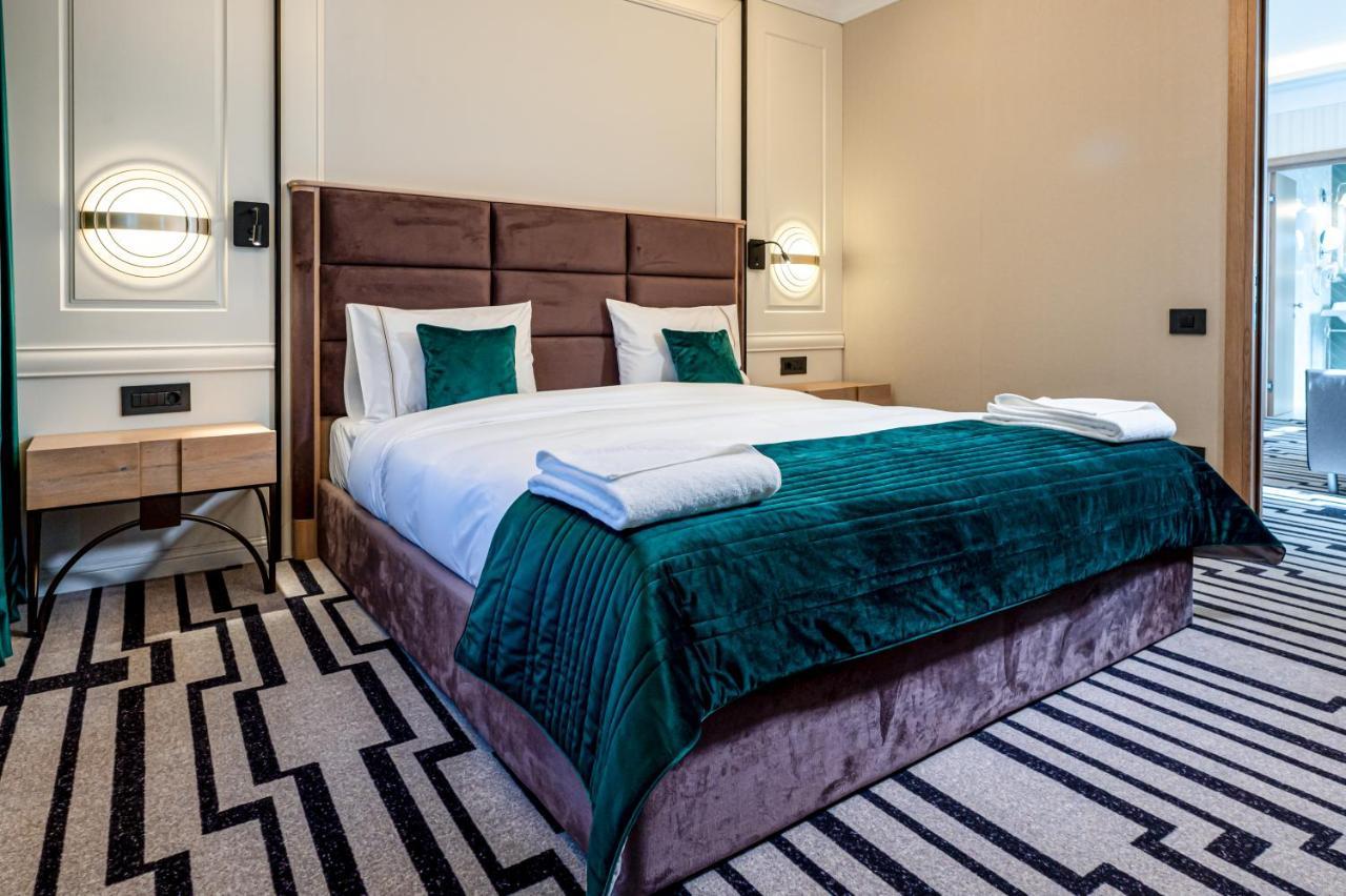 Hotel Carolin Călimăneşti Eksteriør billede